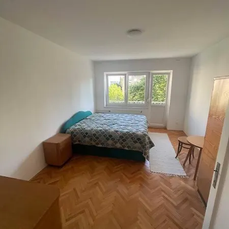 Spacious - & Peaceful Apartma Ljubljana