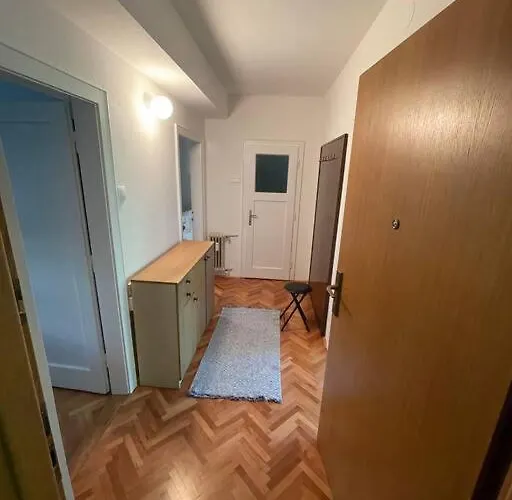 Apartment Spacious - & Peaceful *